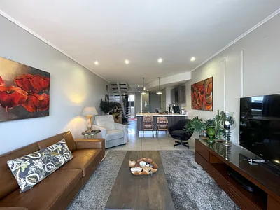 2 Bedroom Apartment For Sale in Pretoria - 716v.webp