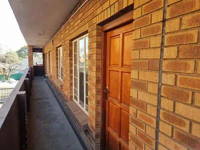 1 Bedroom Apartment For Sale in Lower Bo-dorp, Rustenburg - 3n8j.webp
