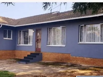 3 Bedroom House To Rent in Johannesburg - img
