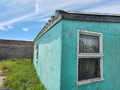 1 Bedroom House For Sale in Mossel Bay - 6kY2.webp