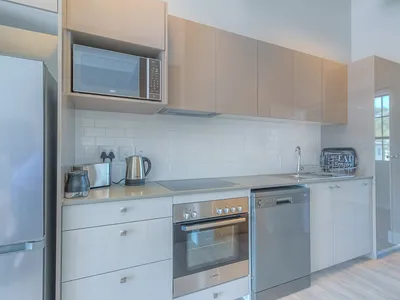 1 Bedroom Apartment To Rent in Somerset West - iyxI.webp