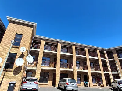 2 Bedroom Apartment To Rent in Brackenfell - stxj.webp