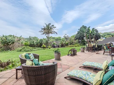 2 Bedroom Apartment For Sale in Umhlanga - xGhv.webp