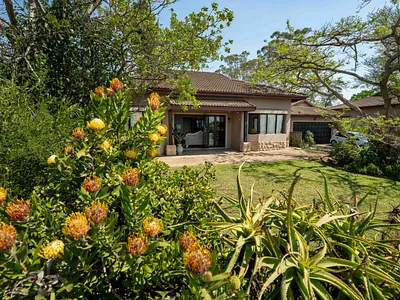 3 Bedroom Townhouse For Sale in Camperdown - img