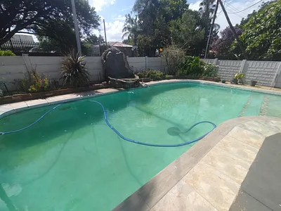 6 Bedroom House For Sale in Pretoria - QeKI.webp