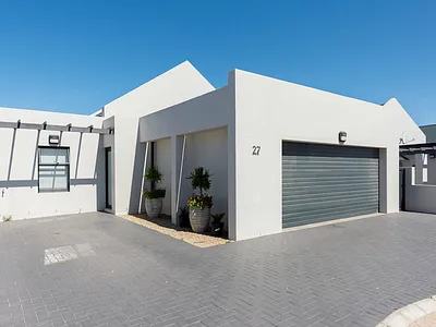 3 Bedroom House For Sale in Langebaan - 82jO.webp