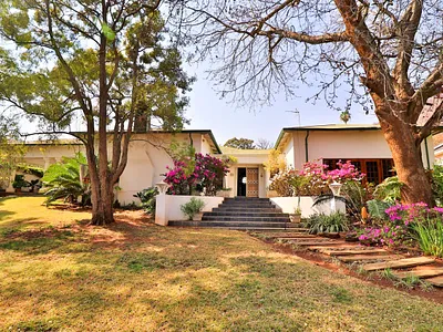 4 Bedroom House For Sale in Barberton - qPKV.webp