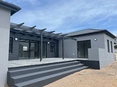 3 Bedroom House For Sale in Struisbaai - KBRe.webp