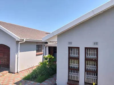 5 Bedroom Apartment To Rent in Mthatha - img