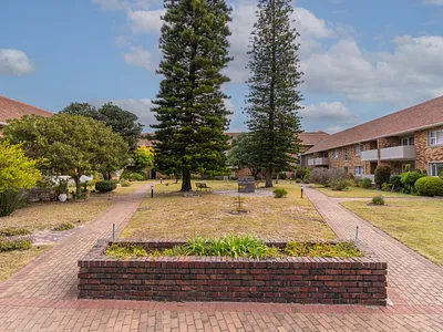 1 Bedroom Apartment For Sale in Cape Town - img