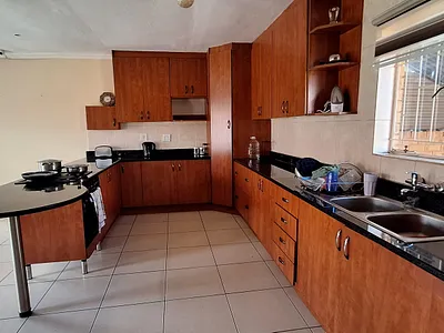 2 Bedroom Townhouse For Sale in Witbank - KT3V.webp