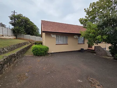 4 Bedroom House For Sale in Durban - img