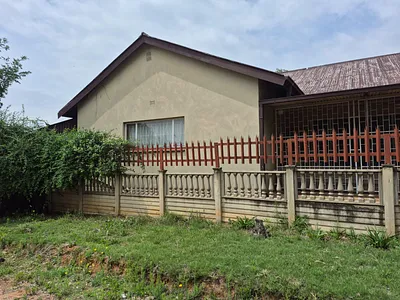 3 Bedroom House For Sale in Vredefort - img