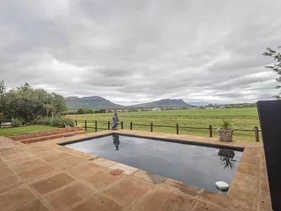 4 Bedroom House For Sale in Hartbeespoort - 99VI.webp