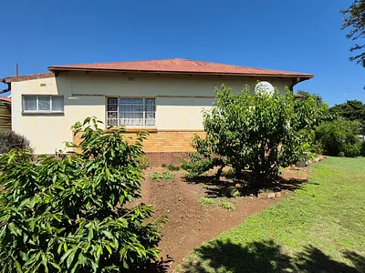 3 Bedroom House For Sale in Vredefort - img