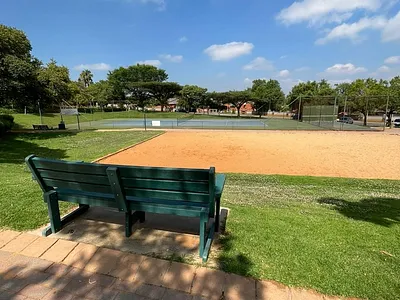 2 Bedroom Apartment For Sale in Pretoria - img