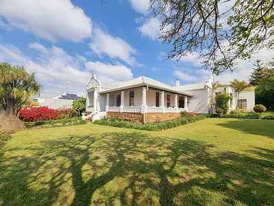 7 Bedroom House For Sale in Swellendam - OSR0.webp