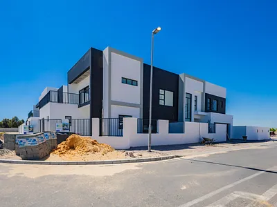 4 Bedroom House For Sale in Blouberg - PeyK.webp