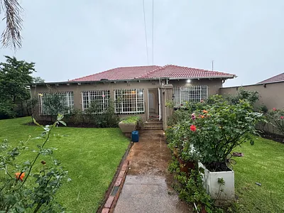 3 Bedroom House For Sale in Germiston - gMMO.webp