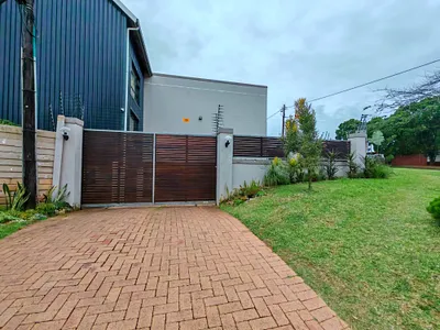 2 Bedroom House To Rent in Durban North - cjdO.webp