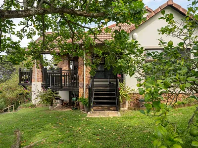 3 Bedroom House For Sale in Hillcrest - XEgG.webp