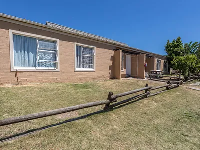 2 Bedroom Townhouse For Sale in Blouberg - img