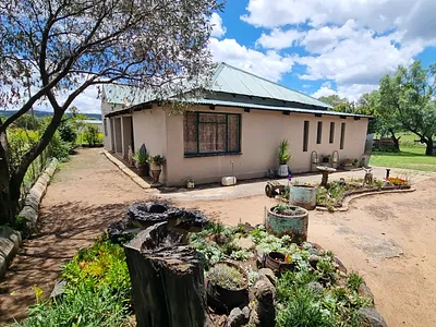 4 Bedroom House For Sale in Swartruggens - GX93.webp