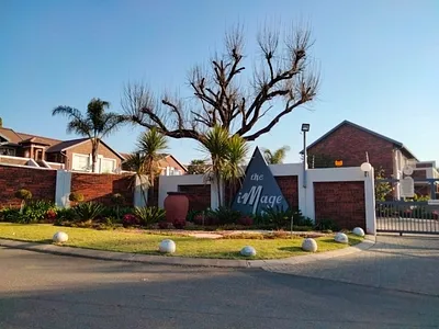 2 Bedroom Townhouse For Sale in Kempton Park - img