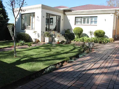 4 Bedroom House For Sale in Johannesburg - u5eh.webp