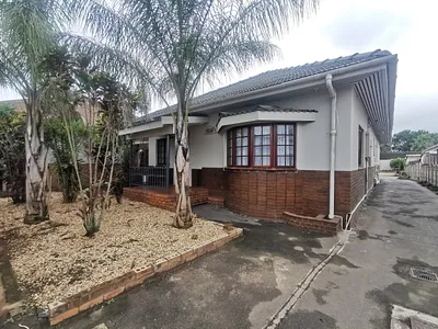 11 Bedroom House For Sale in Pietermaritzburg - Qzuq.webp