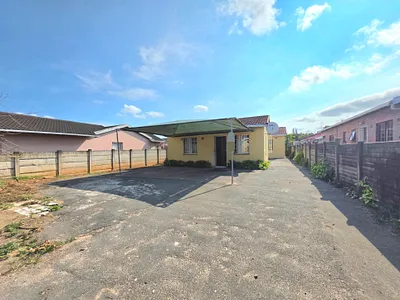 2 Bedroom House For Sale in Richards Bay - img