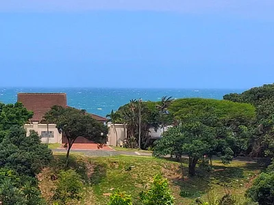 4 Bedroom House For Sale in Zinkwazi Beach - img