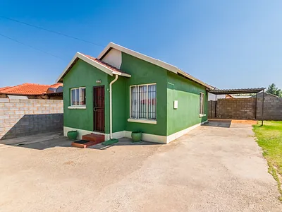 2 Bedroom House For Sale in Krugersdorp - img