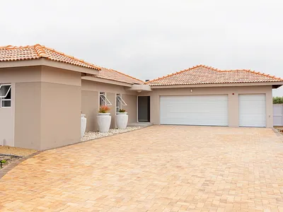 4 Bedroom House For Sale in Langebaan - pD0p.webp