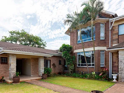 13 Bedroom House For Sale in Durban North - Wee2.webp