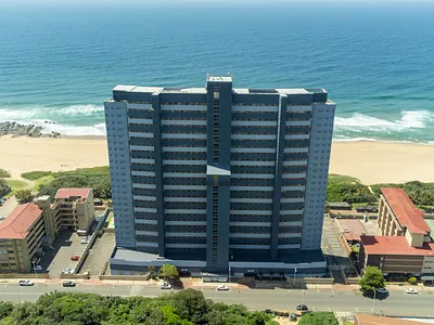 2 Bedroom Apartment For Sale in Amanzimtoti - 8avJ.webp