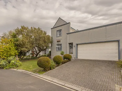 3 Bedroom House To Rent in Brackenfell - wrtL.webp