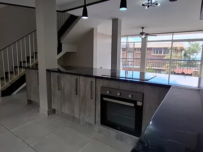 3 Bedroom Townhouse For Sale in Pretoria - img