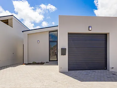 2 Bedroom House For Sale in Kuils River - 0yTb.webp