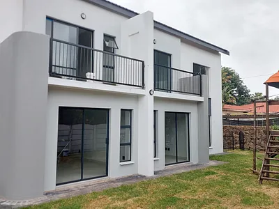2 Bedroom Apartment For Sale in Centurion - Uq5G.webp