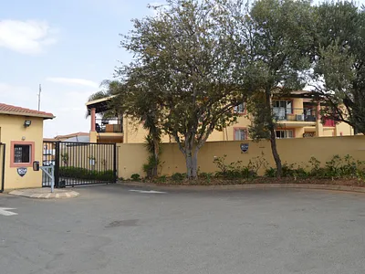 2 Bedroom Apartment To Rent in Randburg - ZdQc.webp