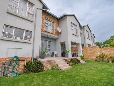 3 Bedroom House To Rent in Randburg - img