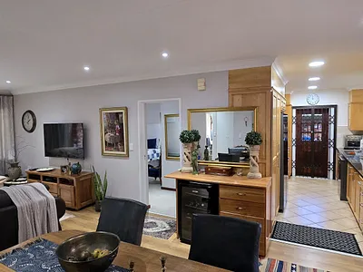 3 Bedroom Townhouse For Sale in White River - img