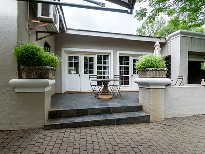 4 Bedroom House For Sale in Pretoria - o6If.webp