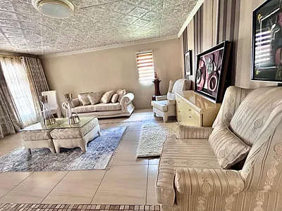 4 Bedroom Townhouse To Rent in Midrand - img
