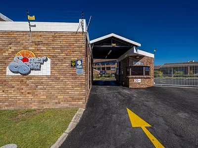 2 Bedroom Townhouse For Sale in Port Elizabeth - img