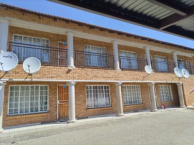 2 Bedroom Apartment For Sale in Rustenburg - mBZP.webp