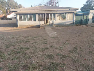 4 Bedroom House For Sale in Rustenburg - ADsG.webp