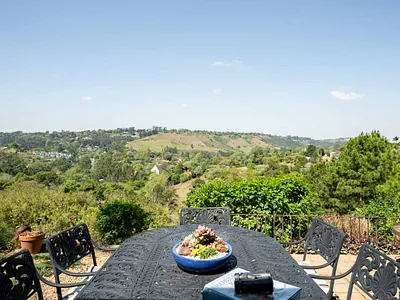 3 Bedroom House For Sale in Hillcrest - img