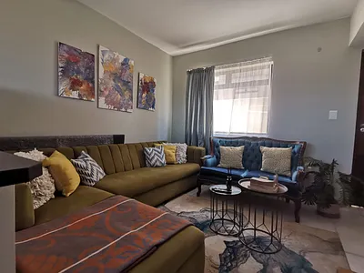 2 Bedroom Apartment For Sale in East London - img